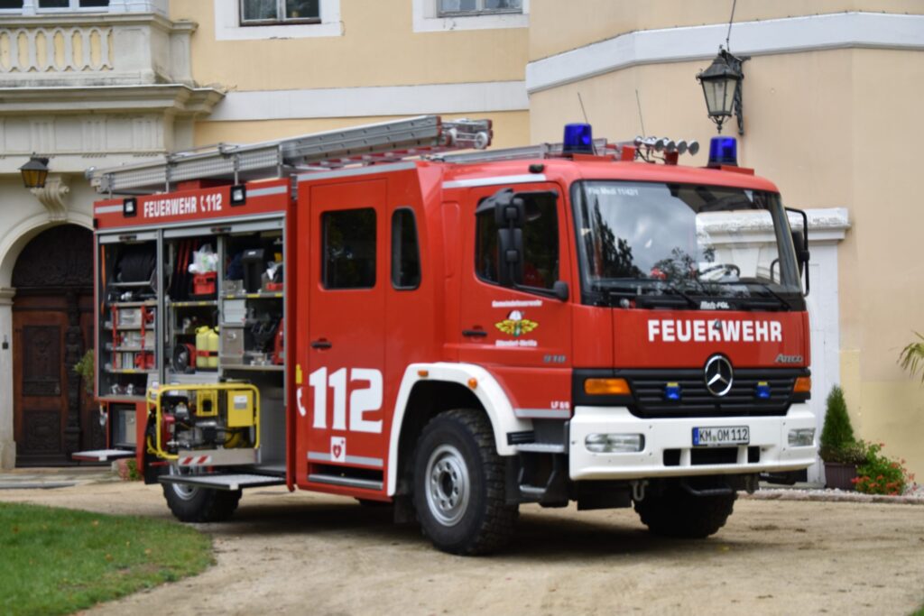 Löschfahrzeug Medingen Seite rechts