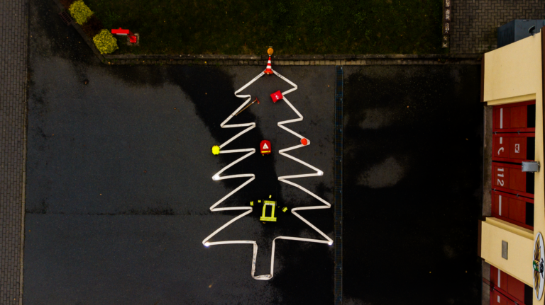 Die Freiwillige Feuerwehr Medingen wünscht einen gesegneten 4. Advent!